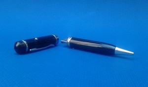 PLUMA APUNTADOR USB 1G