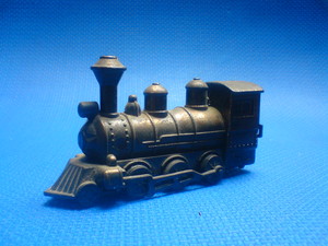SACAPUNTAS METALICO LOCOMOTORA
