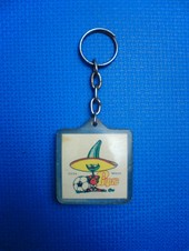 LLAVERO PIQUE 1986