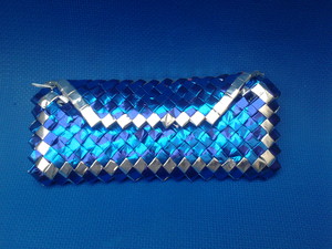 CARTERA TEJIDA DE RECICLADO PARA MUJER